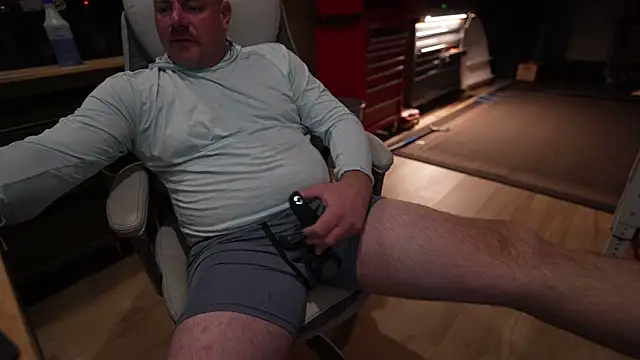 Snapshot of Soundfreak chatting on November 2025 04:58:02 AM Soundfreak online show from November 2025 04:58:02 AM