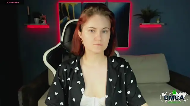 Snapshot of Roxy_foxi chatting on September 2025 01:17:01 AM Roxy foxi online show from September 2025 01:17:01 AM