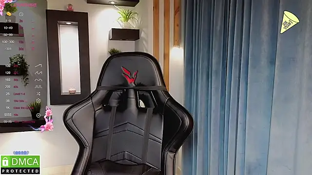 Snapshot of Roxy_foxi chatting on September 2025 12:12:02 AM Roxy foxi online show from September 2025 12:12:02 AM