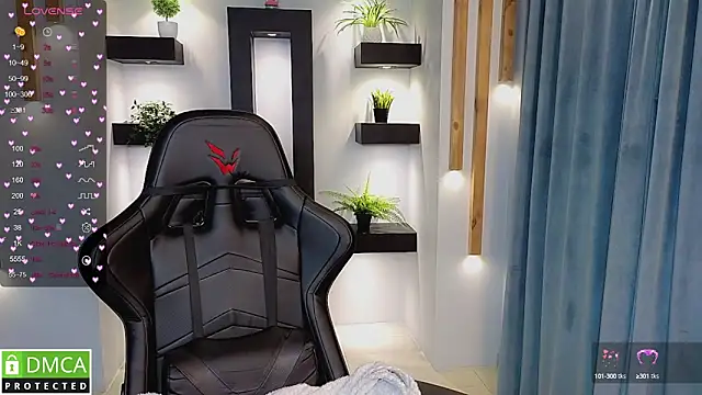 Snapshot of Roxy_foxi chatting on September 2025 01:11:01 AM Roxy foxi online show from September 2025 01:11:01 AM