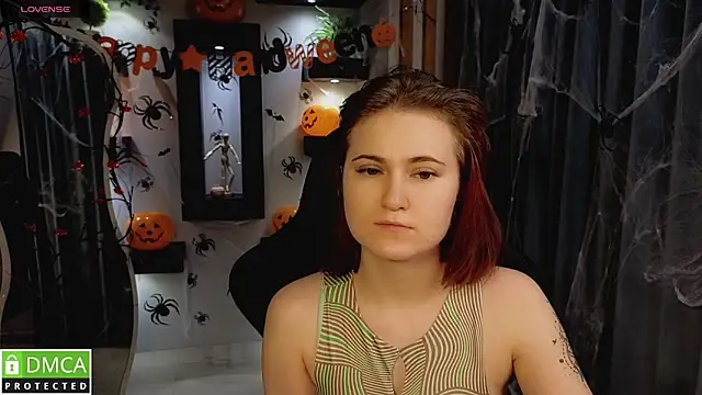 Snapshot of Roxy_foxi chatting on October 2025 01:06:02 AM Roxy foxi online show from October 2025 01:06:02 AM