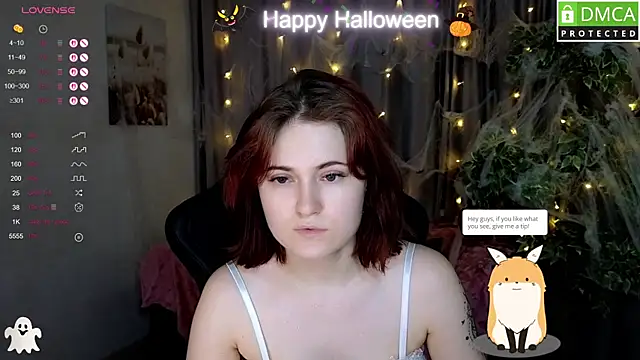 Snapshot of Roxy_foxi chatting on November 2025 01:07:02 AM Roxy foxi online show from November 2025 01:07:02 AM