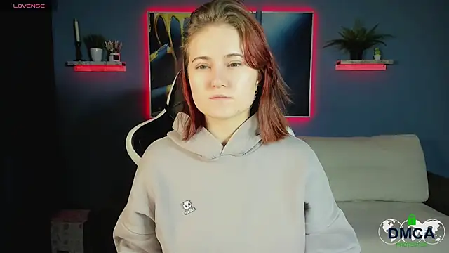 Snapshot of Roxy_foxi chatting on November 2025 01:04:02 AM Roxy foxi online show from November 2025 01:04:02 AM