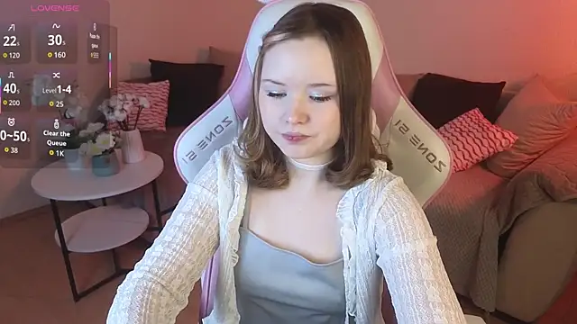 Snapshot of Sweetie_Hope chatting on January 2026 04:33:02 PM Sweetie Hope online show from January 2026 04:33:02 PM