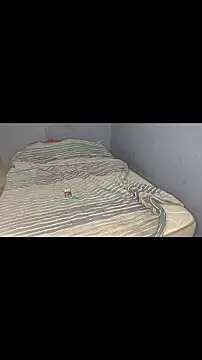 Snapshot of badlove42 chatting on November 2025 04:04:01 AM badlove42 online show from November 2025 04:04:01 AM