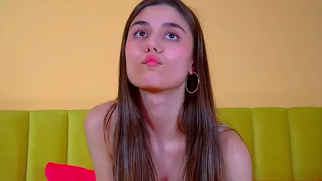 ArianaAllens online show from November 2025 06:43:01 PM