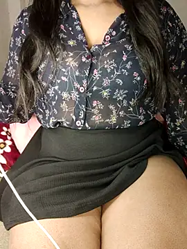 Snapshot of Riya_Malik chatting on February 2026 03:17:01 AM Riya Malik online show from February 2026 03:17:01 AM