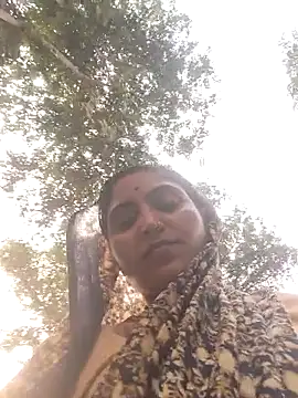 LUCKY cut online show from October 2025 11:29:01 AM