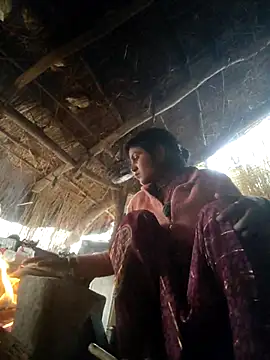 LUCKY cut online show from November 2025 02:01:01 AM