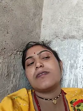 Snapshot of LUCKY_cut chatting on May 2026 03:26:01 AM LUCKY cut online show from May 2026 03:26:01 AM
