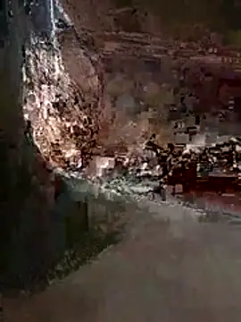 Yeszsexxy online show from December 2025 08:00:02 AM