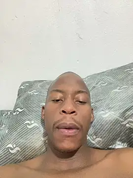 Snapshot of dick4mami chatting on May 2026 06:46:02 PM dick4mami online show from May 2026 06:46:02 PM