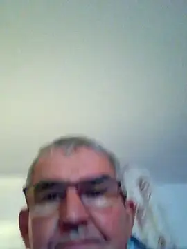 Snapshot of Oldmenhot66 chatting on October 2025 06:31:01 PM Oldmenhot66 online show from October 2025 06:31:01 PM