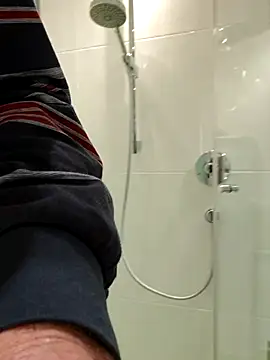 Oldmenhot66 online show from February 2026 05:08:02 AM