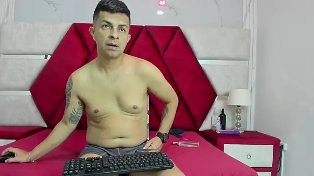 Kity spiderr online show from April 2026 12:43:01 PM