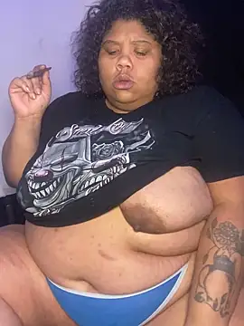 Snapshot of BlaxicanaMami chatting on September 2025 06:26:02 AM BlaxicanaMami online show from September 2025 06:26:02 AM