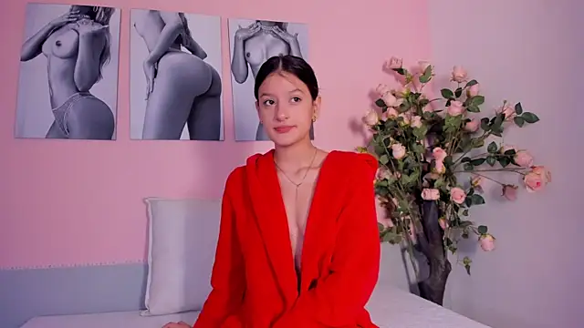 Snapshot of Stefany_gonzales_ chatting on October 2025 11:43:01 AM Stefany gonzales online show from October 2025 11:43:01 AM