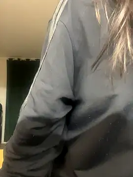 Snapshot of bbadies chatting on November 2025 02:36:01 AM bbadies online show from November 2025 02:36:01 AM