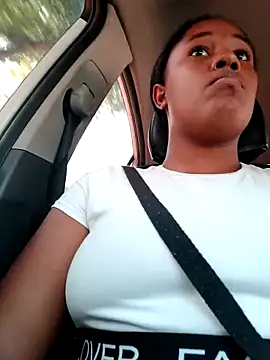 MoniqueMulberry online show from October 2025 06:21:01 PM