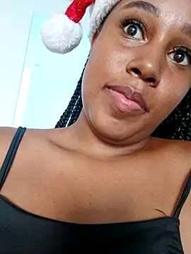 MoniqueMulberry online show from December 2025 07:11:02 PM