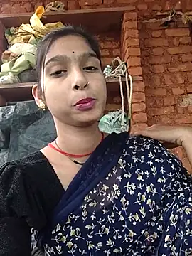 Snapshot of Yatiksha_Beby chatting on October 2025 06:25:01 AM Yatiksha Beby online show from October 2025 06:25:01 AM