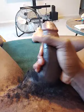 Snapshot of DarkSkinStroker chatting on September 2025 01:16:02 PM DarkSkinStroker online show from September 2025 01:16:02 PM