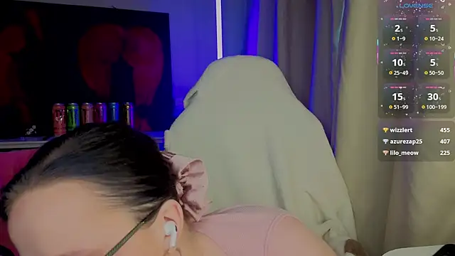 hornyprincess19 online show from December 2025 09:29:02 AM