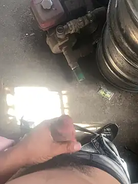 Chico031289 online show from April 2026 04:44:02 PM