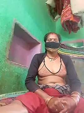 CUTE-004 online show from April 2026 08:41:02 AM