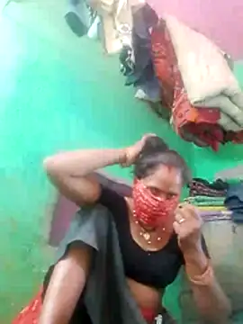 CUTE-004 online show from April 2026 09:04:01 AM