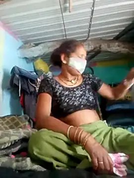 CUTE-004 online show from April 2026 08:24:01 AM