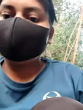 Snapshot of Janvi_Jaitly chatting on December 2025 01:44:01 AM Janvi Jaitly online show from December 2025 01:44:01 AM