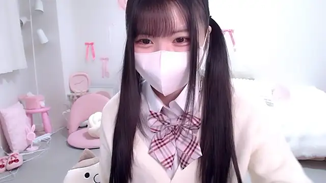 moka-neko online show from November 2025 01:23:01 PM