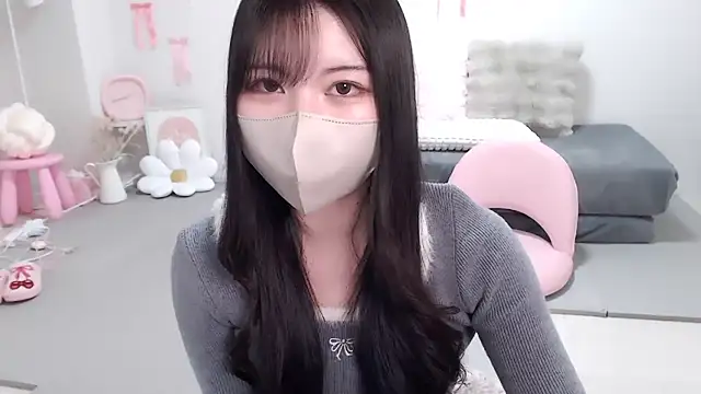 Snapshot of moka-neko chatting on February 2026 11:15:01 AM moka-neko online show from February 2026 11:15:01 AM