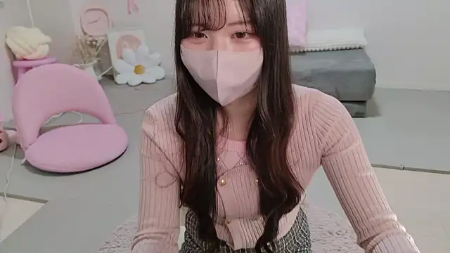 Snapshot of moka-neko chatting on February 2026 02:40:02 PM moka-neko online show from February 2026 02:40:02 PM