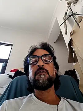 Snapshot of malhotra21 chatting on September 2025 10:38:02 AM malhotra21 online show from September 2025 10:38:02 AM