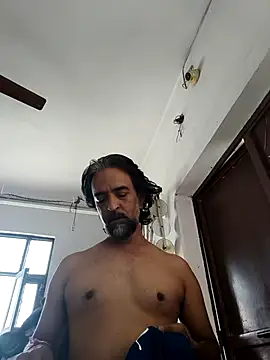 Snapshot of malhotra21 chatting on October 2025 09:30:01 AM malhotra21 online show from October 2025 09:30:01 AM