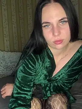 ksenia123 online show from July 2026 06:06:02 PM