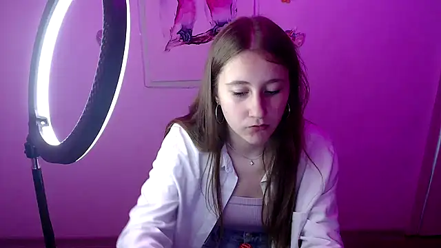 Milka kamila online show from September 2025 12:38:02 PM