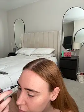 Snapshot of RubiRosexox chatting on November 2025 11:32:02 AM RubiRosexox online show from November 2025 11:32:02 AM