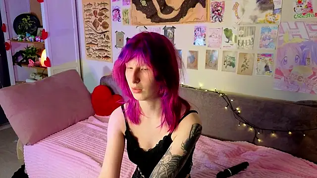 Snapshot of KandraCruser chatting on April 2026 02:27:02 AM KandraCruser online show from April 2026 02:27:02 AM