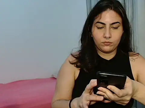 ApenasLys online show from August 2026 01:37:01 AM