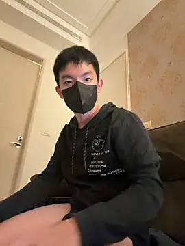 Snapshot of kaikai1335 chatting on November 2025 02:40:02 PM kaikai1335 online show from November 2025 02:40:02 PM