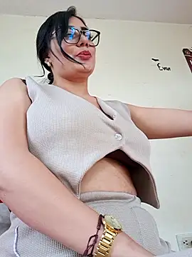 Monse--145 online show from November 2025 09:42:02 PM