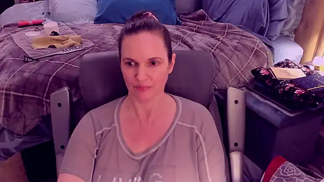 ninajaymes online show from January 2025 05:58:01 AM