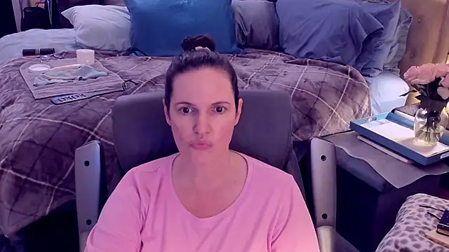 ninajaymes online show from January 2025 07:13:02 PM