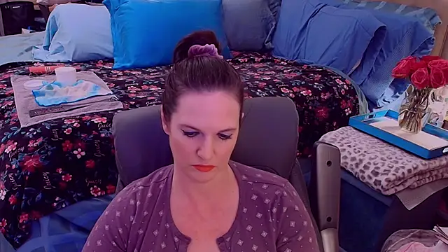 ninajaymes online show from October 2025 11:13:02 PM