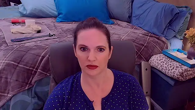 ninajaymes online show from October 2025 10:10:01 PM