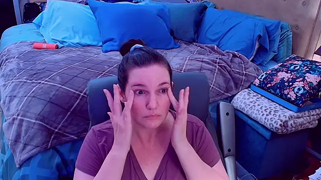 ninajaymes online show from February 2026 09:11:01 PM