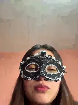 LiaDravenX online show from December 2025 11:20:02 PM